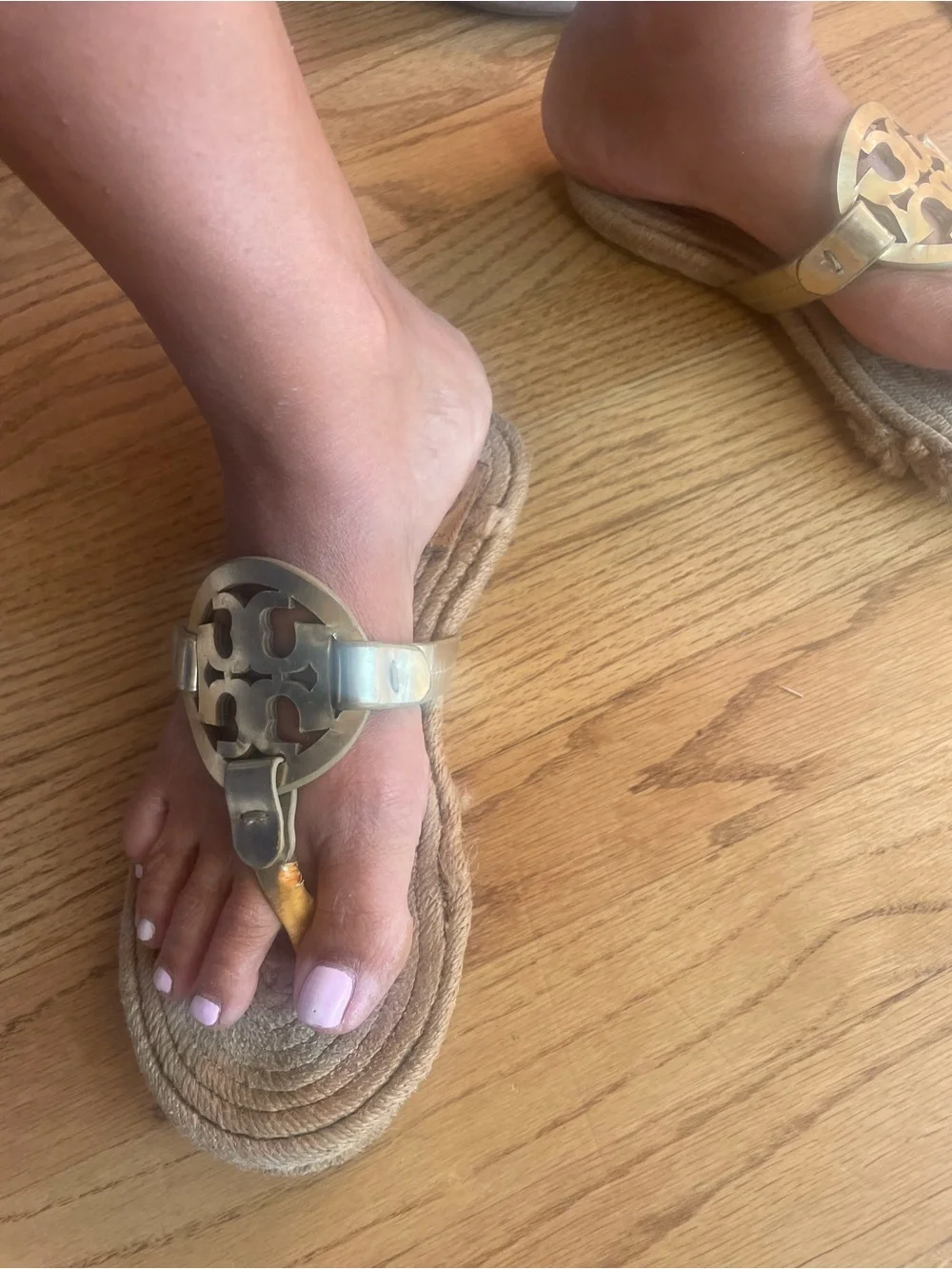 Tory Burch Gold Logo Rope Thong Sandals 8.5